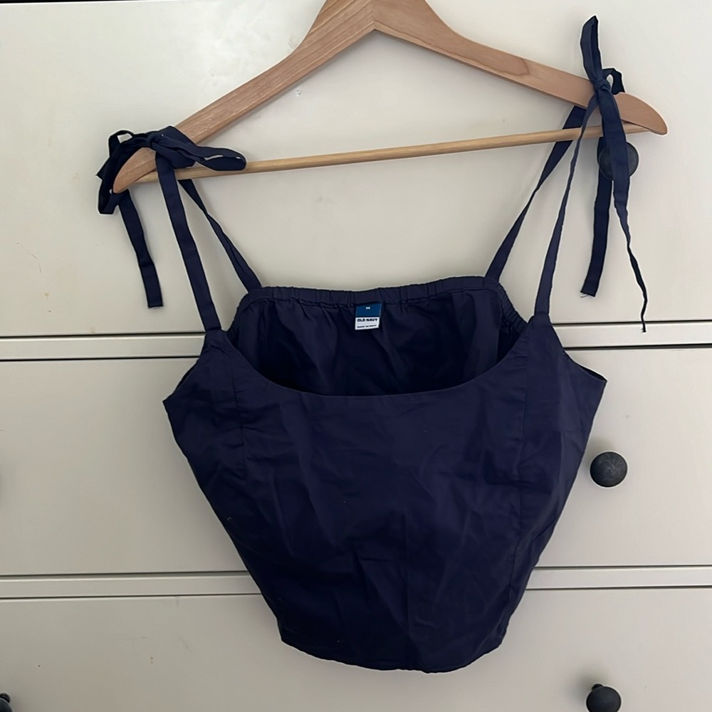 NWT Crop Top